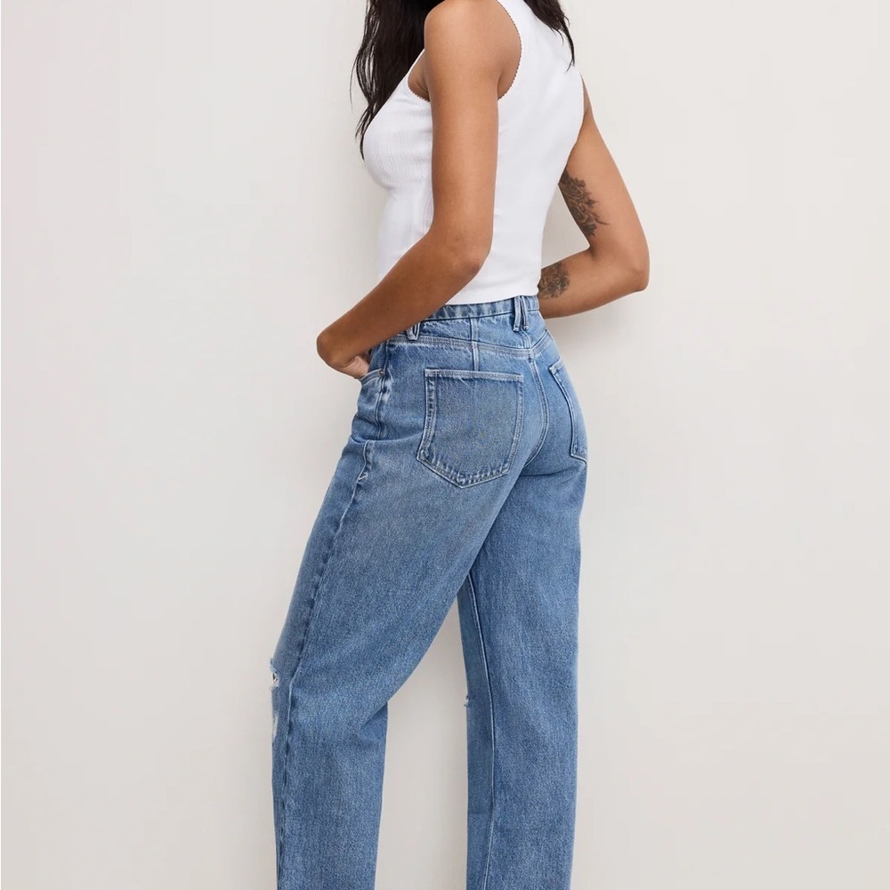 Good American Good 90s Relaxed Blue Distressed Flare Jeans NWT - Picture 2 of 6